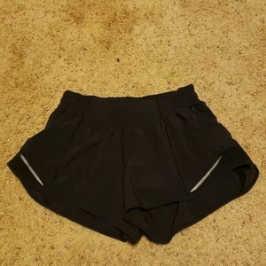 Lululemon black shorts